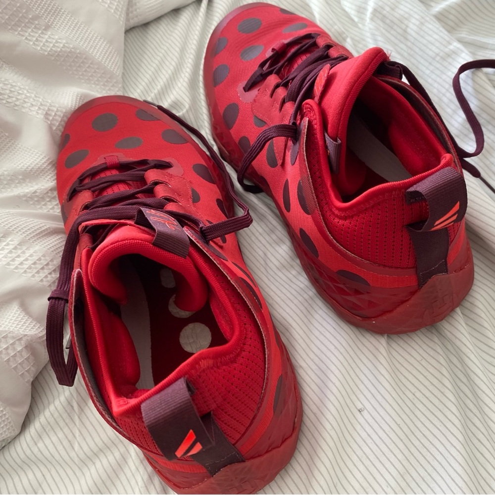 Adidas Harden size 16